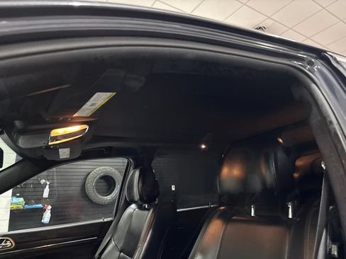 Used 2016 Jeep Grand Cherokee Limited w/ Luxury Group II AWD/4WD image 14
