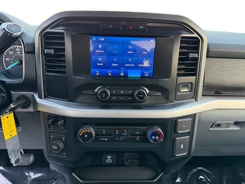 Used 2022 Ford F150 XLT image 11