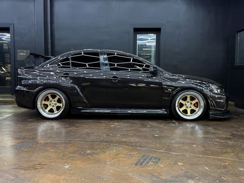 Used 2014 Mitsubishi Lancer Evolution GSR image 9