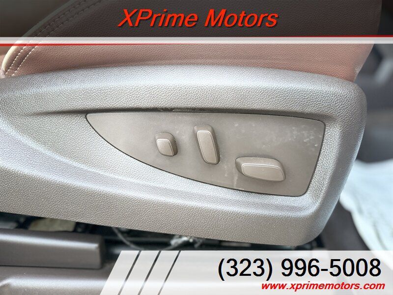 Used 2017 Chevrolet Silverado 1500 High Country AWD/4WD image 30