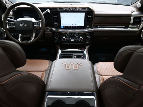 Used 2024 Ford F250 King Ranch w/ Chrome Package image 13