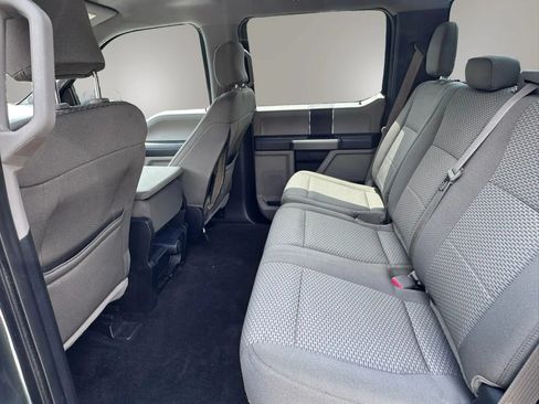 Used 2015 Ford F150 XLT RWD image 18