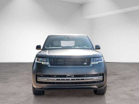 Used 2025 Land Rover Range Rover Long Wheelbase Autobiography AWD/4WD image 4