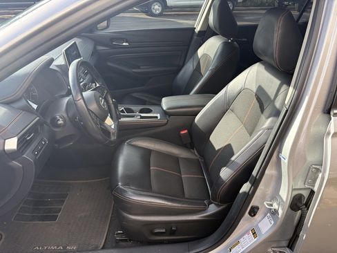 Used 2019 Nissan Altima 2.5 SR image 10