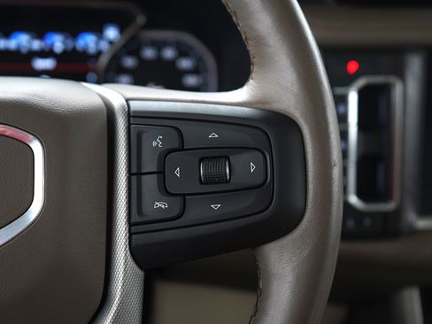 Used 2021 GMC Yukon Denali image 31