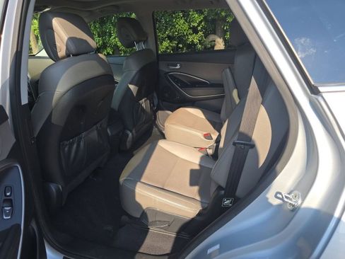 Used 2016 Hyundai Santa Fe Limited w/ Option Group 04 image 22