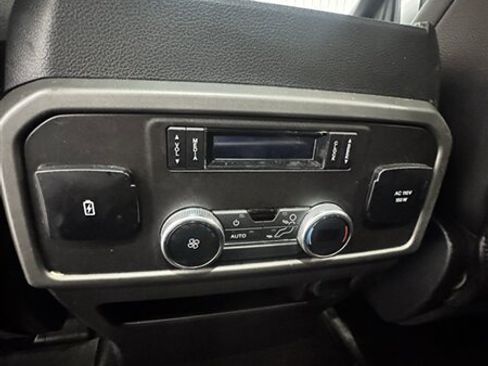 Used 2018 Ford Expedition XLT w/ Equipment Group 202A image 10