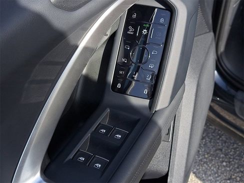 New 2025 Audi Q5 Premium Plus image 21