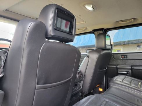 Used 2005 HUMMER H2 SUT w/ Preferred Equipment Group image 51