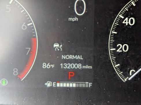 Used 2023 Honda Pilot EX-L image 39