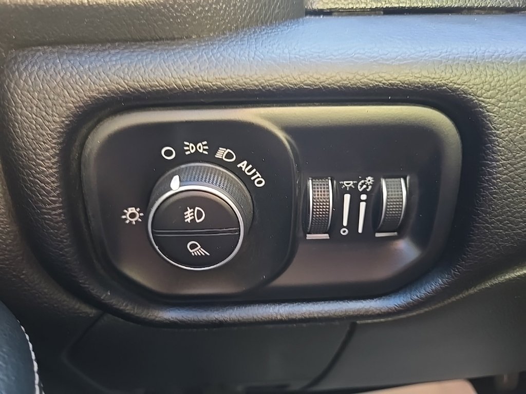 Used 2022 RAM 2500 Laramie AWD/4WD image 53