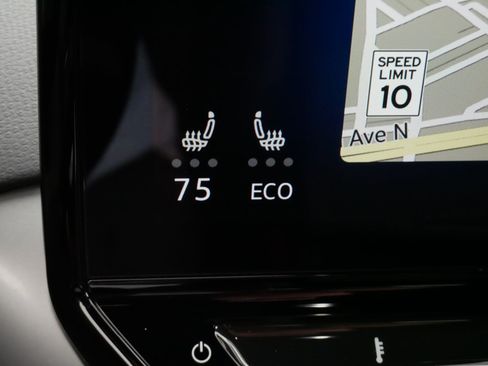 Certified 2023 Volkswagen ID.4 Pro S AWD/4WD image 27
