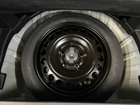 Certified 2023 Chevrolet Equinox Premier image 27