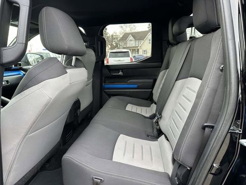 Used 2024 Toyota Tacoma SR5 image 7