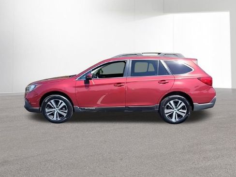 Used 2019 Subaru Outback 2.5i Limited AWD/4WD image 5