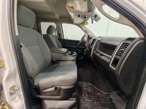 Used 2019 RAM 1500 ST w/ SXT Plus Group AWD/4WD image 20