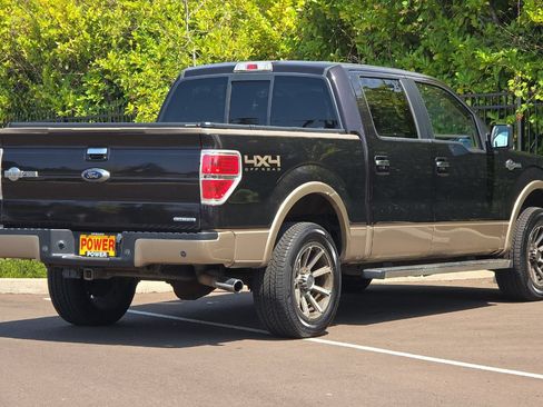 Used 2014 Ford F150 King Ranch w/ King Ranch Luxury Package AWD/4WD image 4