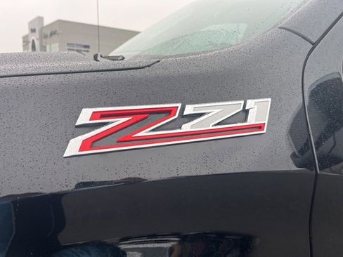 Used 2022 Chevrolet Silverado 1500 LTZ w/ LTZ Premium Package image 10
