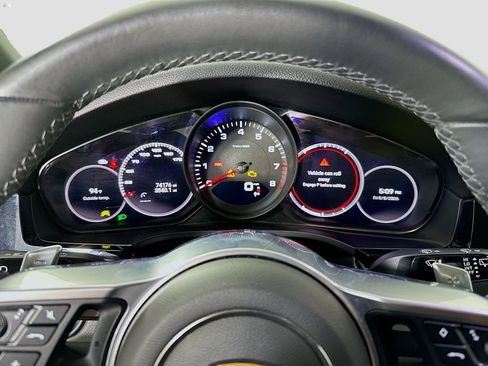 Certified 2022 Porsche Cayenne AWD/4WD image 13