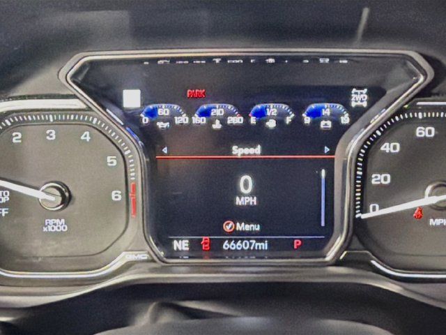 Used 2021 GMC Yukon Denali w/ Denali Ultimate Package AWD/4WD image 14