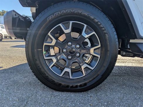 New 2025 Jeep Wrangler Sahara image 9