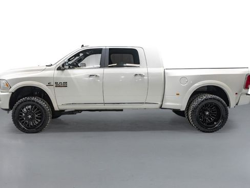 Used 2017 RAM 3500 Laramie Longhorn AWD/4WD image 10