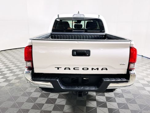 Used 2023 Toyota Tacoma SR5 image 4
