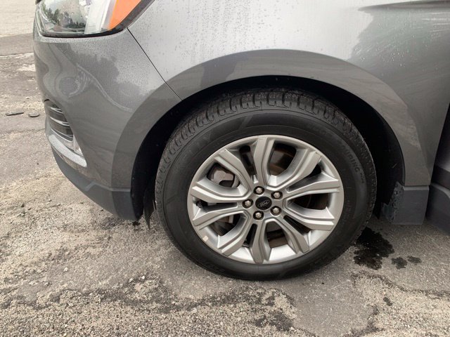 Certified 2024 Ford Edge Titanium AWD/4WD image 40