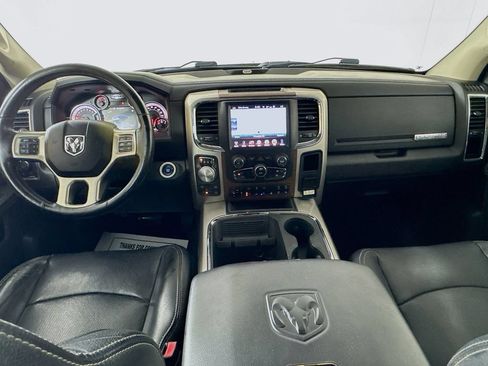Used 2017 RAM 1500 Laramie w/ Convenience Group AWD/4WD image 27