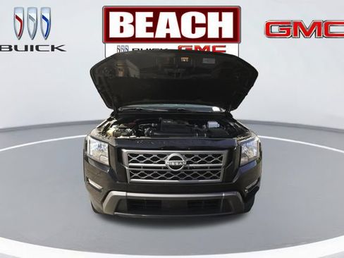 Used 2023 Nissan Frontier SV w/ SV Convenience Package RWD image 9