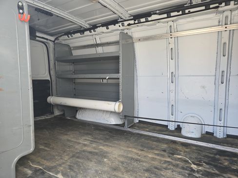 Used 2019 Chevrolet Express 2500 RWD 2500 135 w/ Communications Package image 11