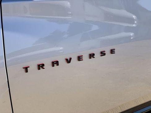 Certified 2021 Chevrolet Traverse Premier w/ Redline Edition FWD image 30