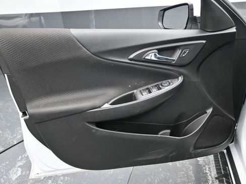 Used 2024 Chevrolet Malibu LT image 29