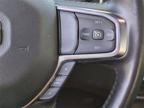 Used 2024 RAM 1500 Laramie image 14