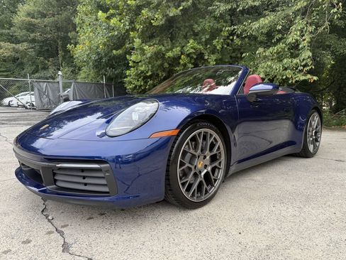 Used 2021 Porsche 911 Carrera RWD image 11
