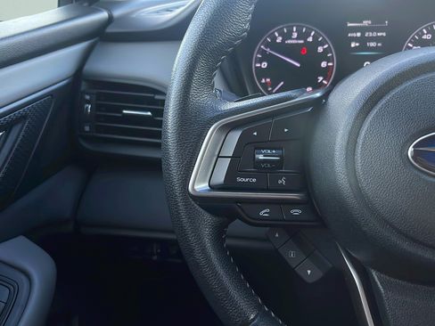 Used 2020 Subaru Outback Premium image 11