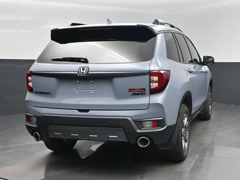 Used 2023 Honda Passport TrailSport image 11