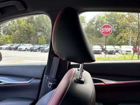 Used 2023 INFINITI QX50 Sport FWD image 16