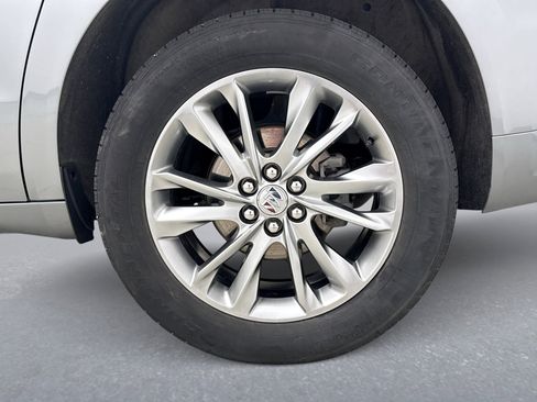 Used 2023 Buick Enclave Avenir w/ Avenir Technology Package AWD/4WD image 23