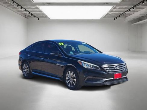 Used 2017 Hyundai Sonata Sport w/ Value Edition Package 02 FWD image 8