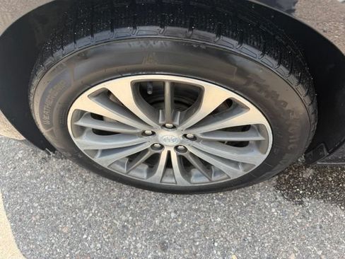 Used 2019 Buick LaCrosse Preferred FWD image 12