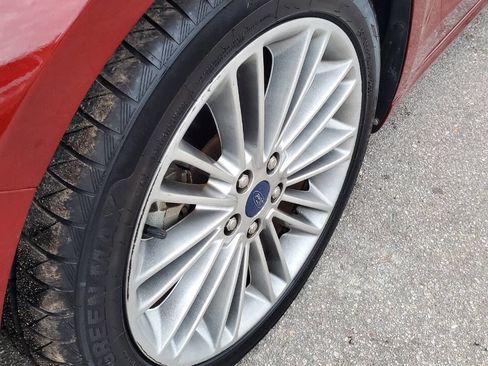 Used 2014 Ford Fusion SE w/ Equipment Group 502A image 19