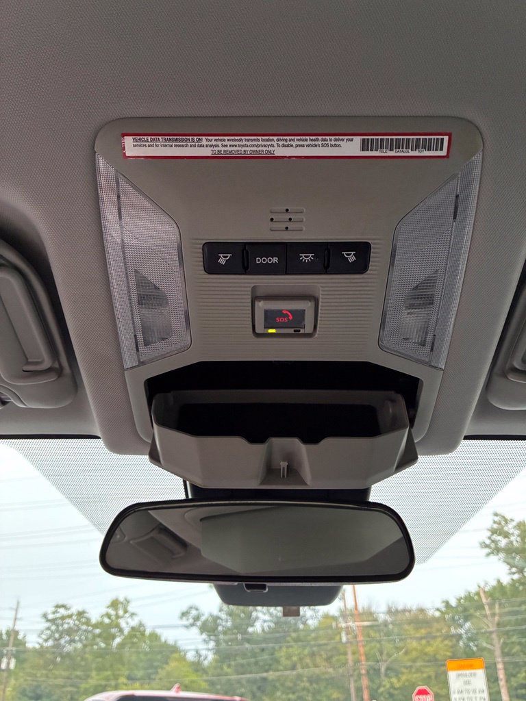 Used 2021 Toyota RAV4 XLE FWD image 44