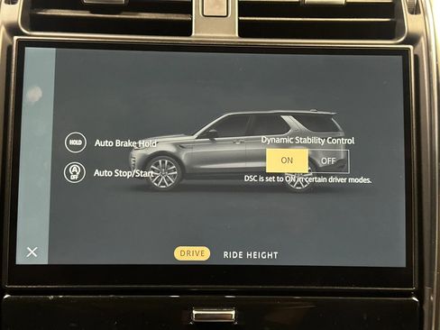 Used 2023 Land Rover Discovery S R-Dynamic AWD/4WD image 41