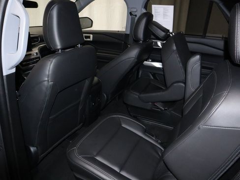Certified 2023 Ford Explorer XLT w/ Equipment Group 202A image 21