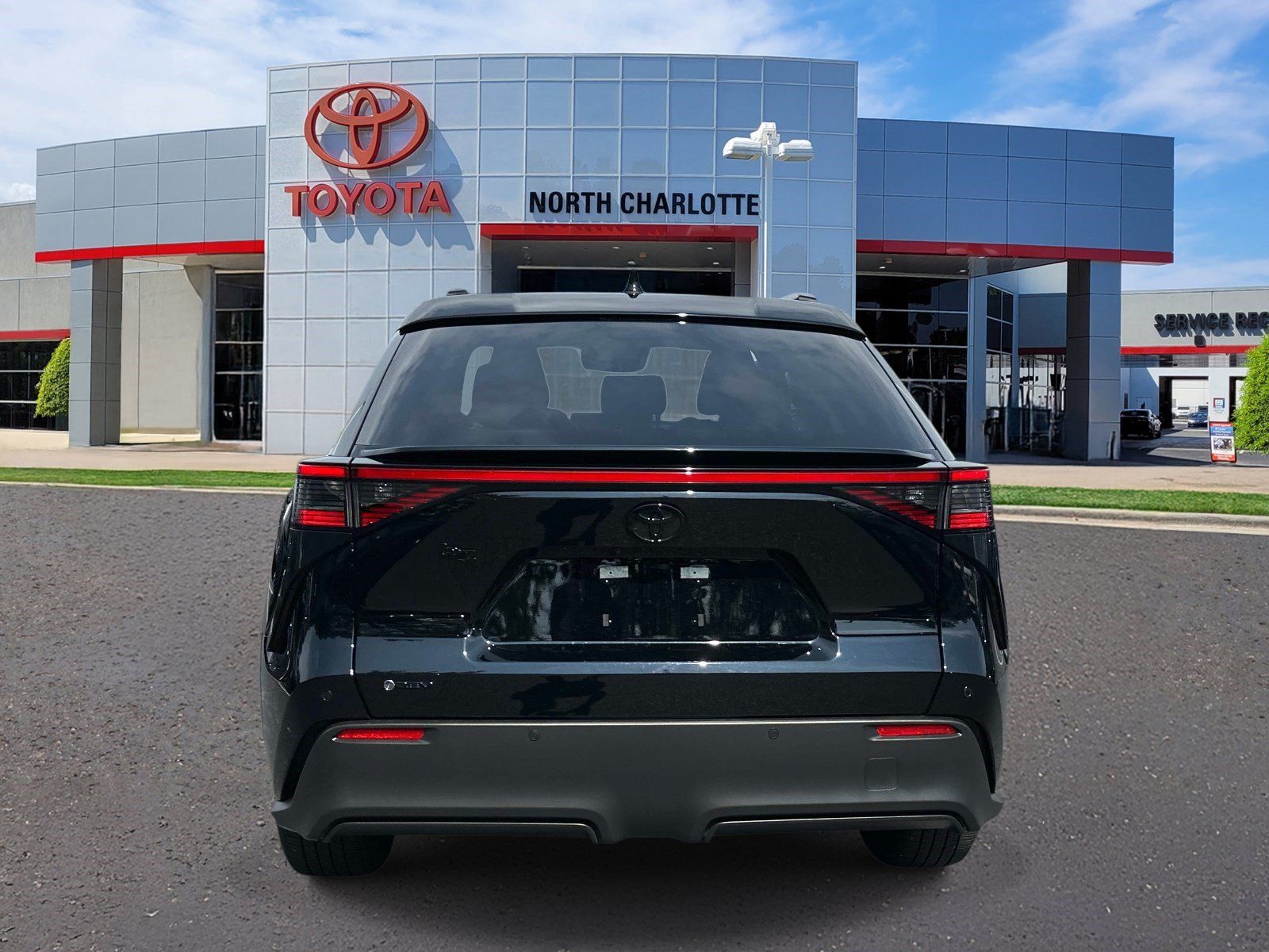 Used 2026 Toyota bZ FWD image 5