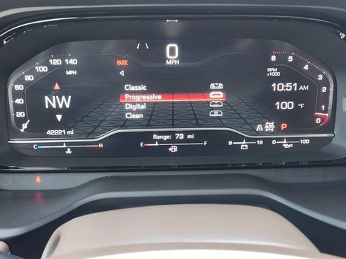 Used 2024 GMC Yukon Denali AWD/4WD image 16