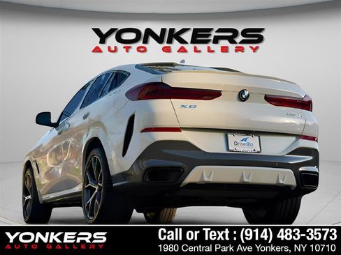 Used 2022 BMW X6 xDrive40i w/ Executive Package image 6