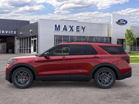 New 2026 Ford Explorer ST-Line w/ ST-Line Street Pack AWD/4WD image 3