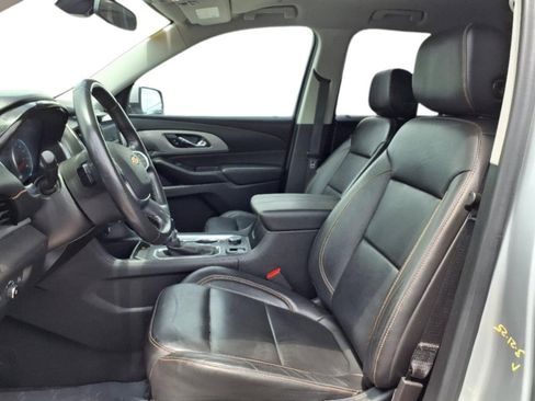Used 2021 Chevrolet Traverse LT AWD/4WD image 16